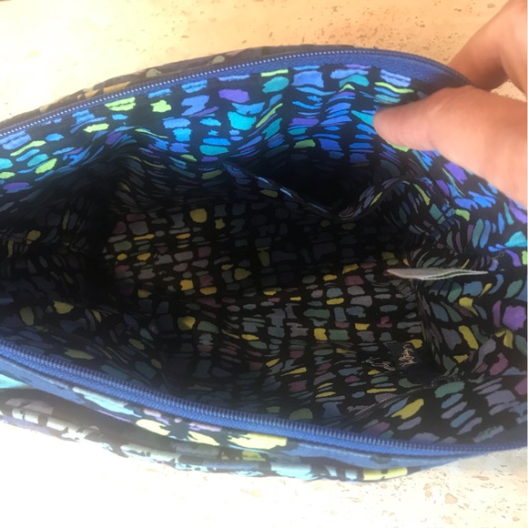 Vera Bradley shoulder bag, multi color floral, 12”x10”x2” adjustable strap. - Picture 5 of 13